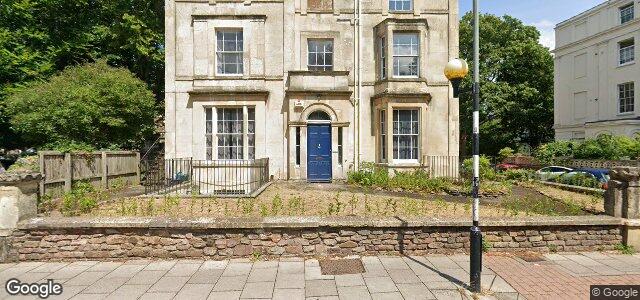 Larawan ng 18 Pembroke Road sa Winnipeg, Manitoba