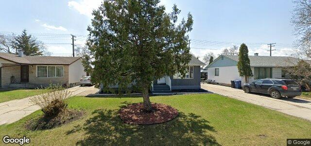 Larawan ng 181 Crestwood Crescent sa Winnipeg, Manitoba