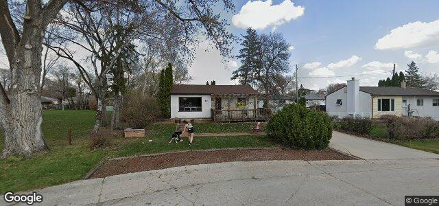 Larawan ng 19 Applewood Bay sa Winnipeg, Manitoba