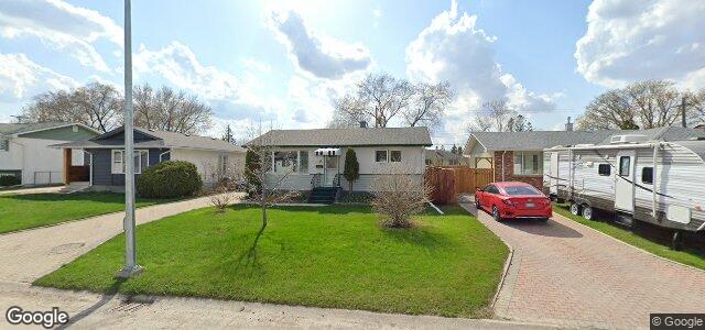 Larawan ng 19 Penfold Crescent sa Winnipeg, Manitoba