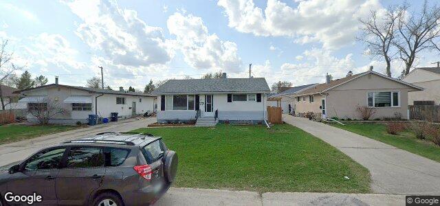 Larawan ng 19 Westmount Bay sa Winnipeg, Manitoba