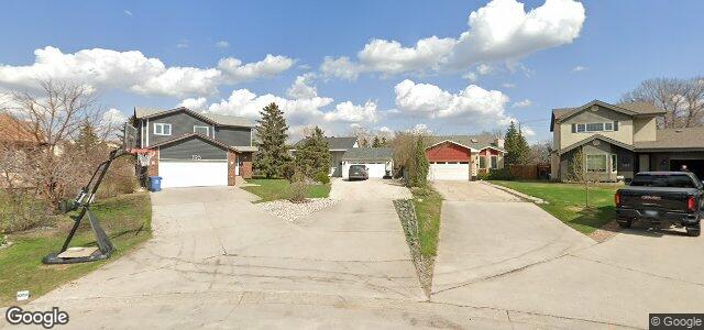 Larawan ng 191 Penfold Crescent sa Winnipeg, Manitoba
