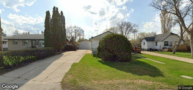 Photo of 195 Speers Road in Winnipeg, Manitoba