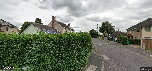 Larawan ng 2 Conifer Crescent sa Winnipeg, Manitoba