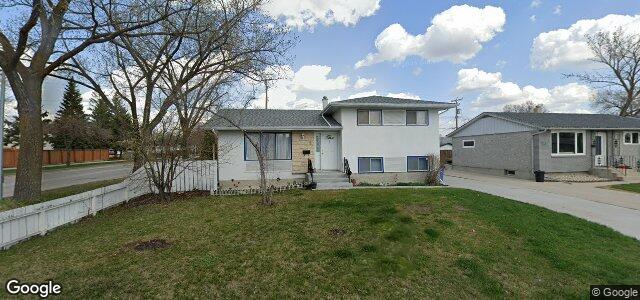 Larawan ng 2 Monaco Bay sa Winnipeg, Manitoba