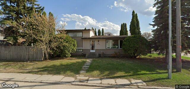 Larawan ng 2 Penticton Bay sa Winnipeg, Manitoba