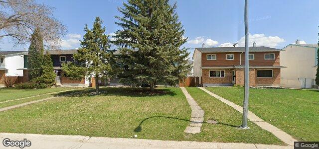 Larawan ng 208 Harper Avenue sa Winnipeg, Manitoba