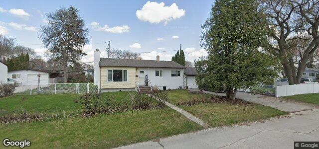 Larawan ng 21 Applewood Bay sa Winnipeg, Manitoba