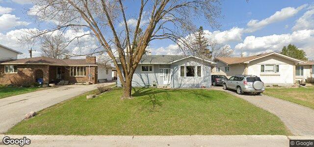 Larawan ng 22 Lochinvar Avenue sa Winnipeg, Manitoba
