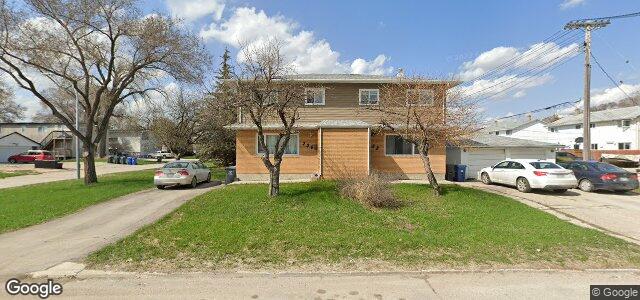 Larawan ng 228 Harper Avenue sa Winnipeg, Manitoba