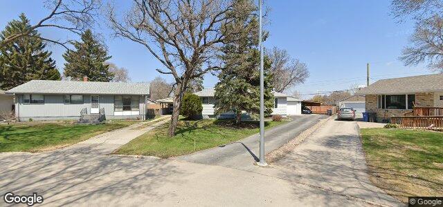 Larawan ng 23 Burning Bush Bay sa Winnipeg, Manitoba