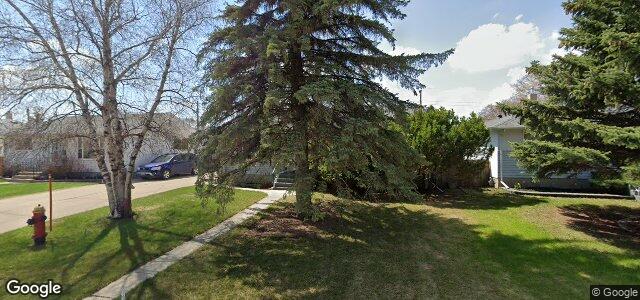Larawan ng 23 Fontaine Crescent sa Winnipeg, Manitoba