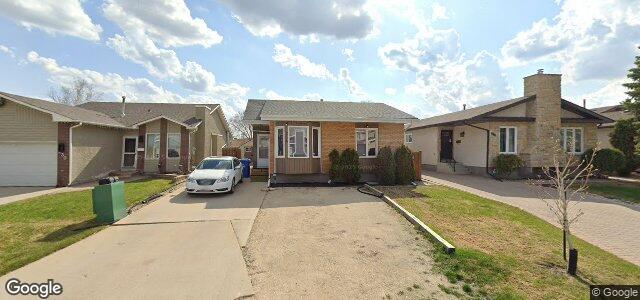 Larawan ng 234 Penfold Crescent sa Winnipeg, Manitoba