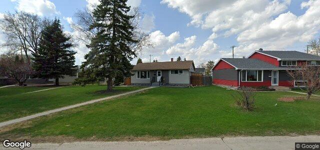 Photo of 25 Vincent Massey Boulevard in Winnipeg, Manitoba