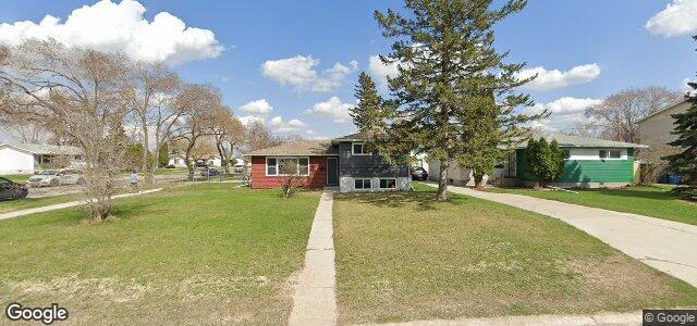 Larawan ng 250 Dussault Avenue sa Winnipeg, Manitoba