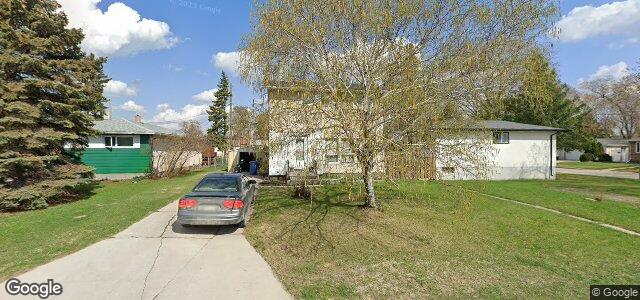 258 Dussault Avenue（加拿大曼尼托巴省温尼伯市）房屋照片
