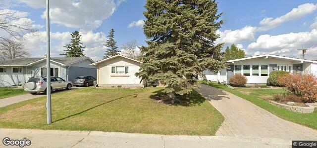 Larawan ng 26 Lochinvar Avenue sa Winnipeg, Manitoba