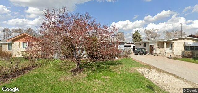 Larawan ng 26 Lochmoor Avenue sa Winnipeg, Manitoba