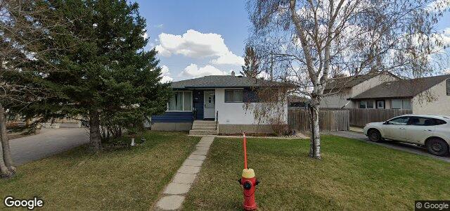Larawan ng 26 Vincent Massey Boulevard sa Winnipeg, Manitoba
