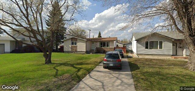 Larawan ng 27 Lomond Boulevard sa Winnipeg, Manitoba