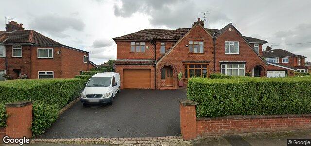 Larawan ng 28 Canberra Road sa Winnipeg, Manitoba