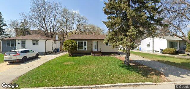 Larawan ng 31 Crestwood Crescent sa Winnipeg, Manitoba