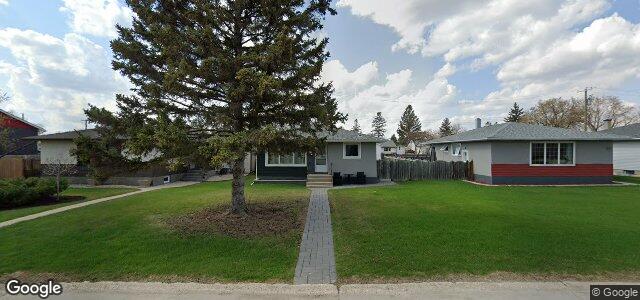 Photo of 31 Vincent Massey Boulevard in Winnipeg, Manitoba