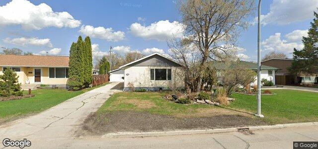 Larawan ng 316 Dussault Avenue sa Winnipeg, Manitoba