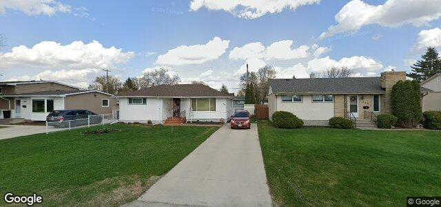 Larawan ng 328 Dussault Avenue sa Winnipeg, Manitoba