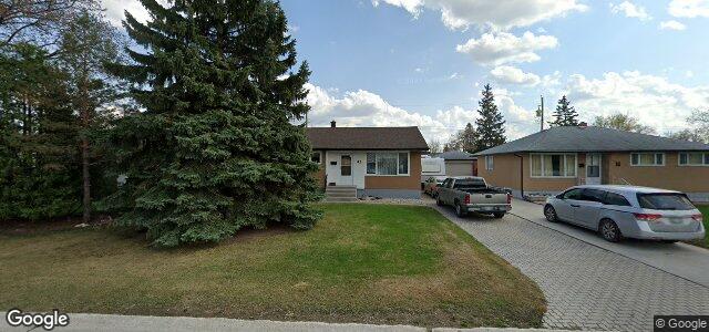 Larawan ng 33 Halliday Bay sa Winnipeg, Manitoba