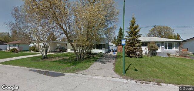 Larawan ng 35 Westmount Bay sa Winnipeg, Manitoba