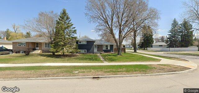 Larawan ng 360 Drake Boulevard sa Winnipeg, Manitoba