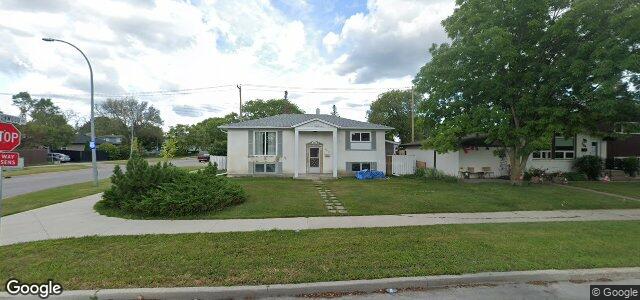 Larawan ng 360 Westmount Drive sa Winnipeg, Manitoba