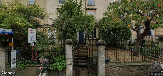 Larawan ng 37 Pembroke Road sa Winnipeg, Manitoba