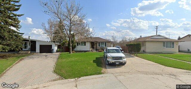 Larawan ng 37 Peterboro Bay sa Winnipeg, Manitoba