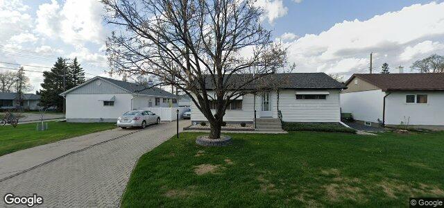 Larawan ng 38 Halliday Bay sa Winnipeg, Manitoba