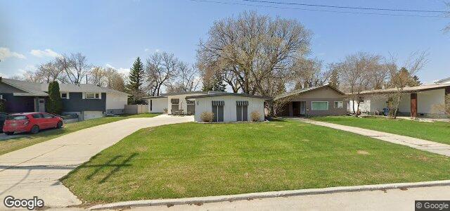 Larawan ng 387 Speers Road sa Winnipeg, Manitoba