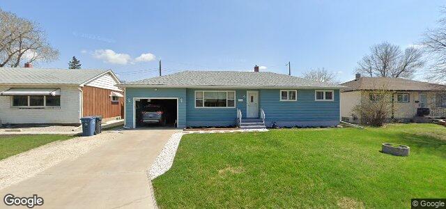 Larawan ng 4 Cypress Bay sa Winnipeg, Manitoba