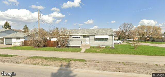 Larawan ng 40 Halliday Bay sa Winnipeg, Manitoba