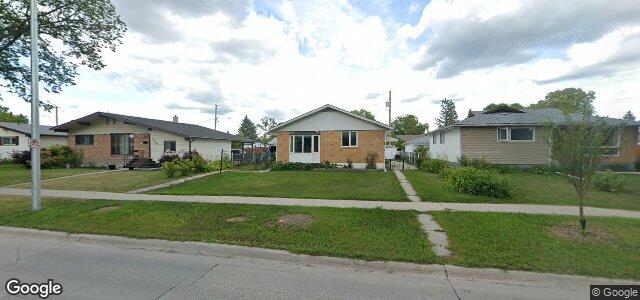 Larawan ng 426 Westmount Drive sa Winnipeg, Manitoba
