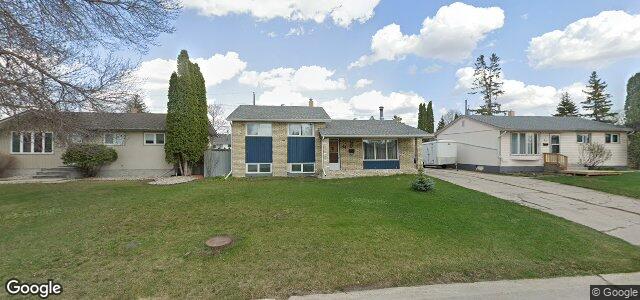 Larawan ng 44 Monaco Bay sa Winnipeg, Manitoba