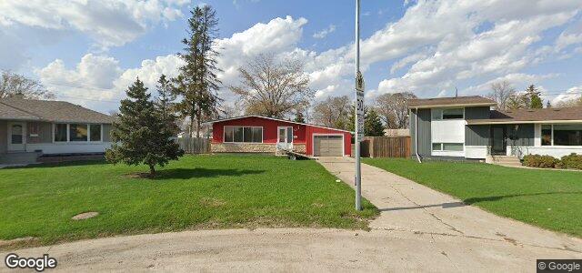 Larawan ng 45 Lomond Boulevard sa Winnipeg, Manitoba