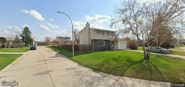 Larawan ng 46 Penrose Place sa Winnipeg, Manitoba
