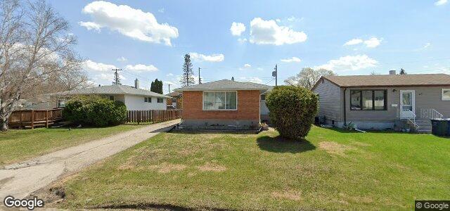 Photo of 49 Fontaine Crescent in Winnipeg, Manitoba
