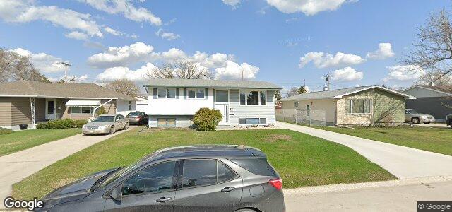 Larawan ng 49 Peterboro Bay sa Winnipeg, Manitoba