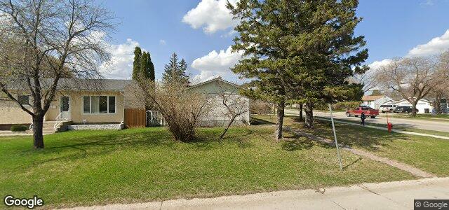 Larawan ng 50 Argonne Bay sa Winnipeg, Manitoba