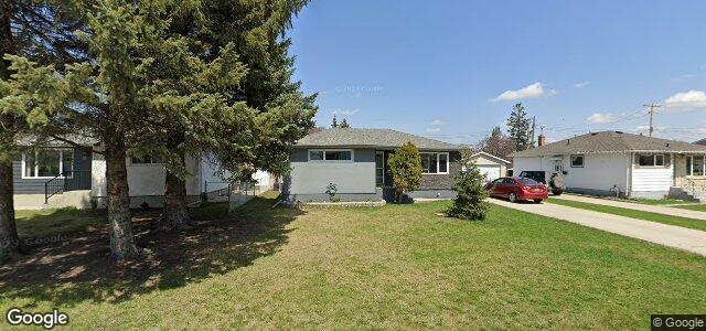 Larawan ng 50 Crestwood Crescent sa Winnipeg, Manitoba