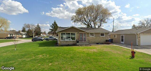 Larawan ng 50 Westmount Bay sa Winnipeg, Manitoba