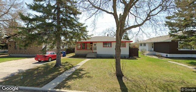 Larawan ng 53 Crestwood Crescent sa Winnipeg, Manitoba