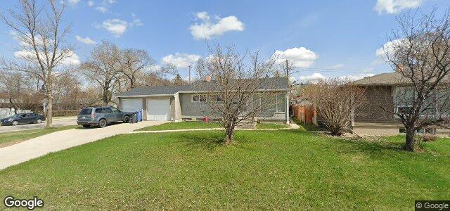 Larawan ng 54 De Bourmont Bay sa Winnipeg, Manitoba